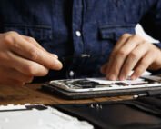 Refurbished Electronica