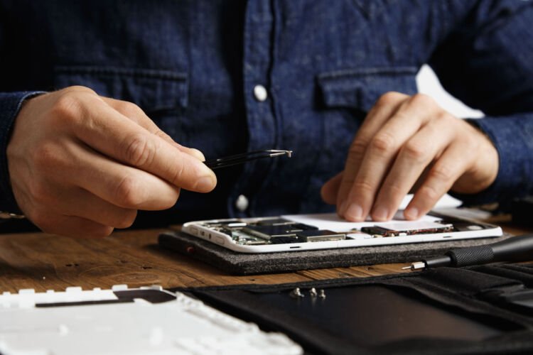 Refurbished Electronica